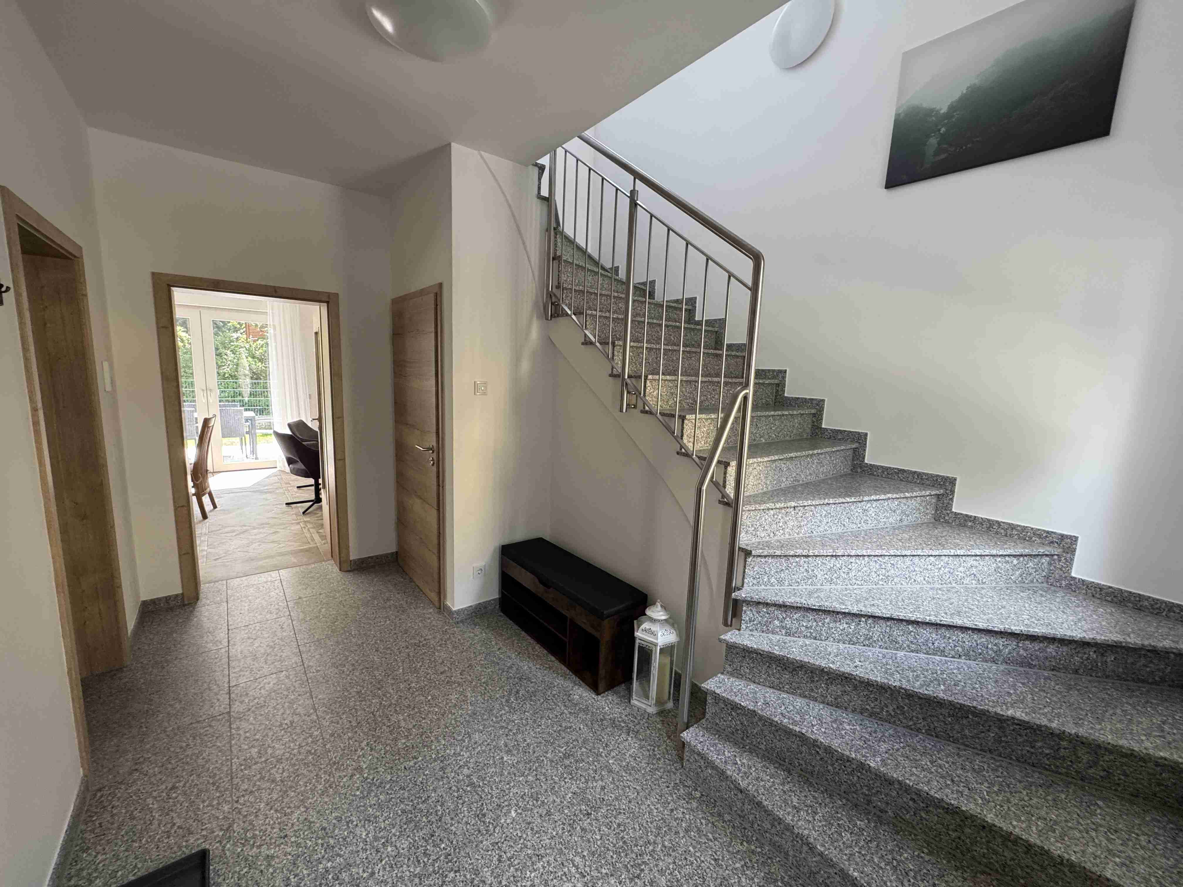 images/ferienhaus_lilienstein/wilde_hoelle/flur01.JPG#joomlaImage://local-images/ferienhaus_lilienstein/wilde_hoelle/flur01.JPG?width=4032&height=3024